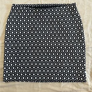 H&M black & white print skirt, size S